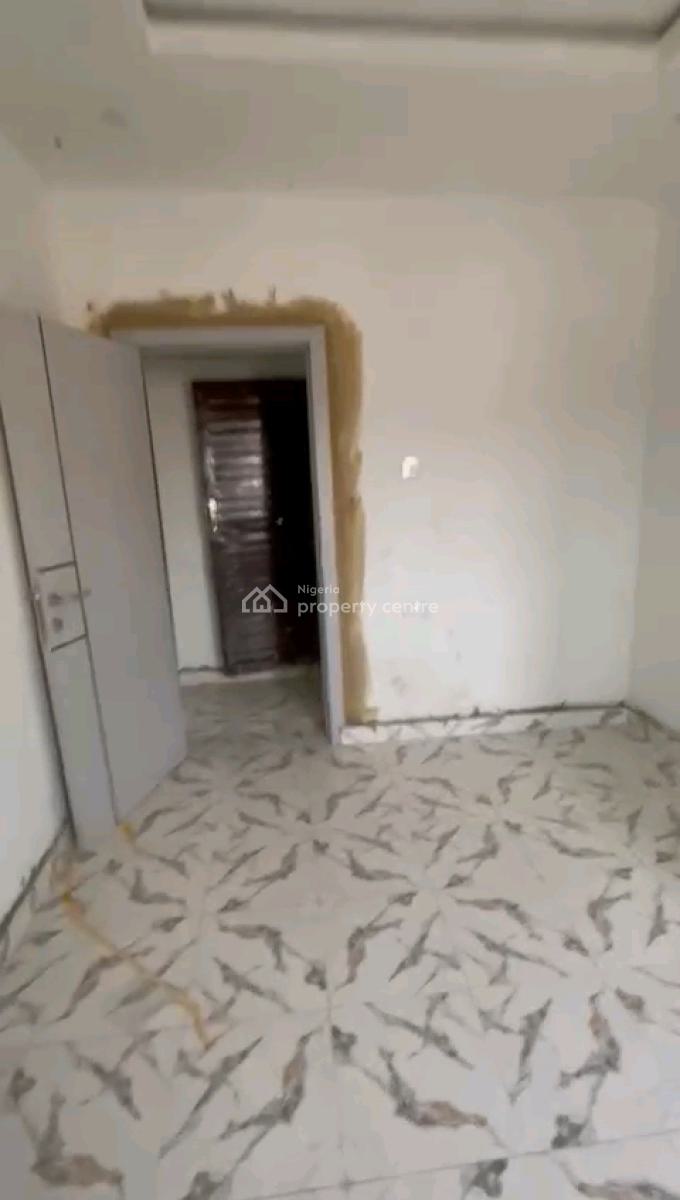 Newly Built, Spacious 2-bedroom Upflat for Long Lease, Ijagbemi Street Off Pedro Road, Shomolu, Lagos, Flat / Apartment for Sale