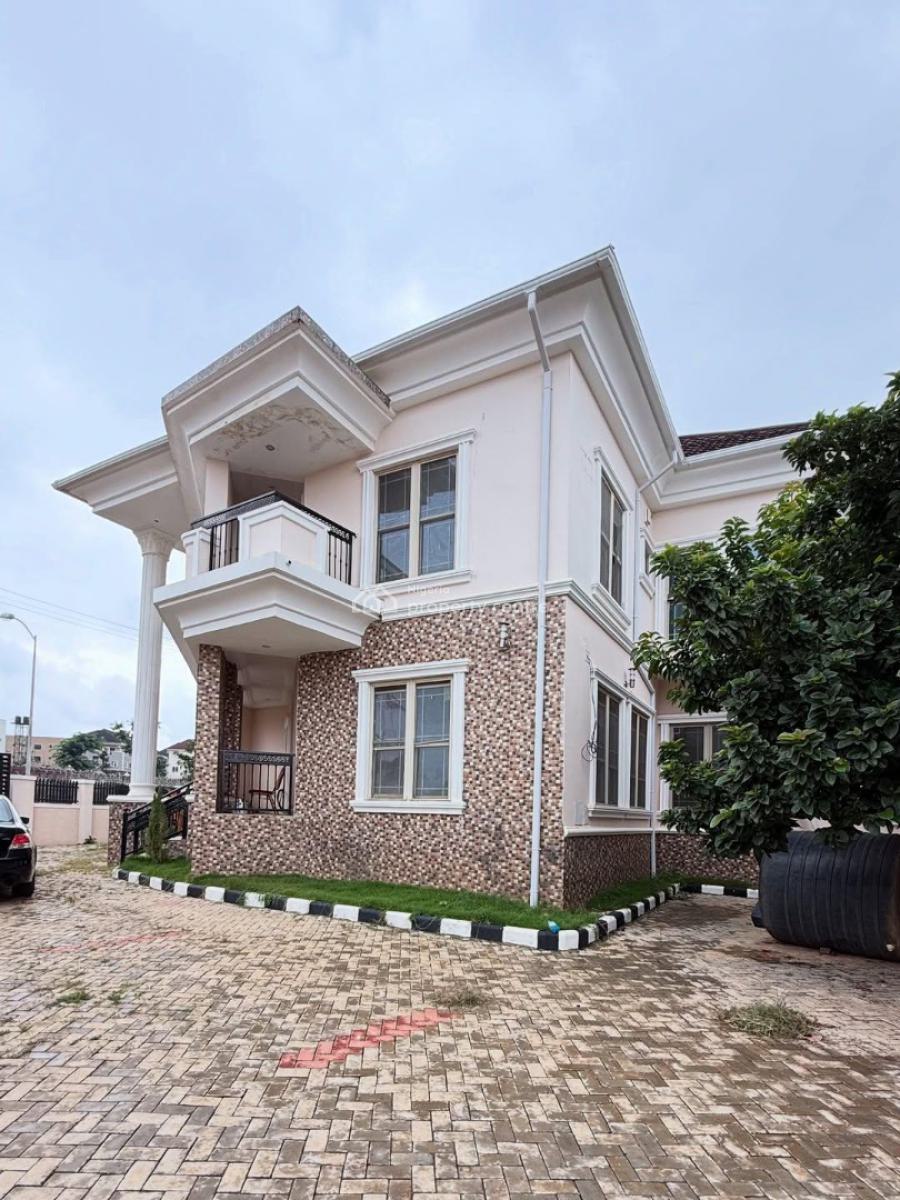 Spacious 4 Bedrooms Semi-detached Duplex with 1 Room Bq, Wuye, Abuja, Semi-detached Duplex for Rent