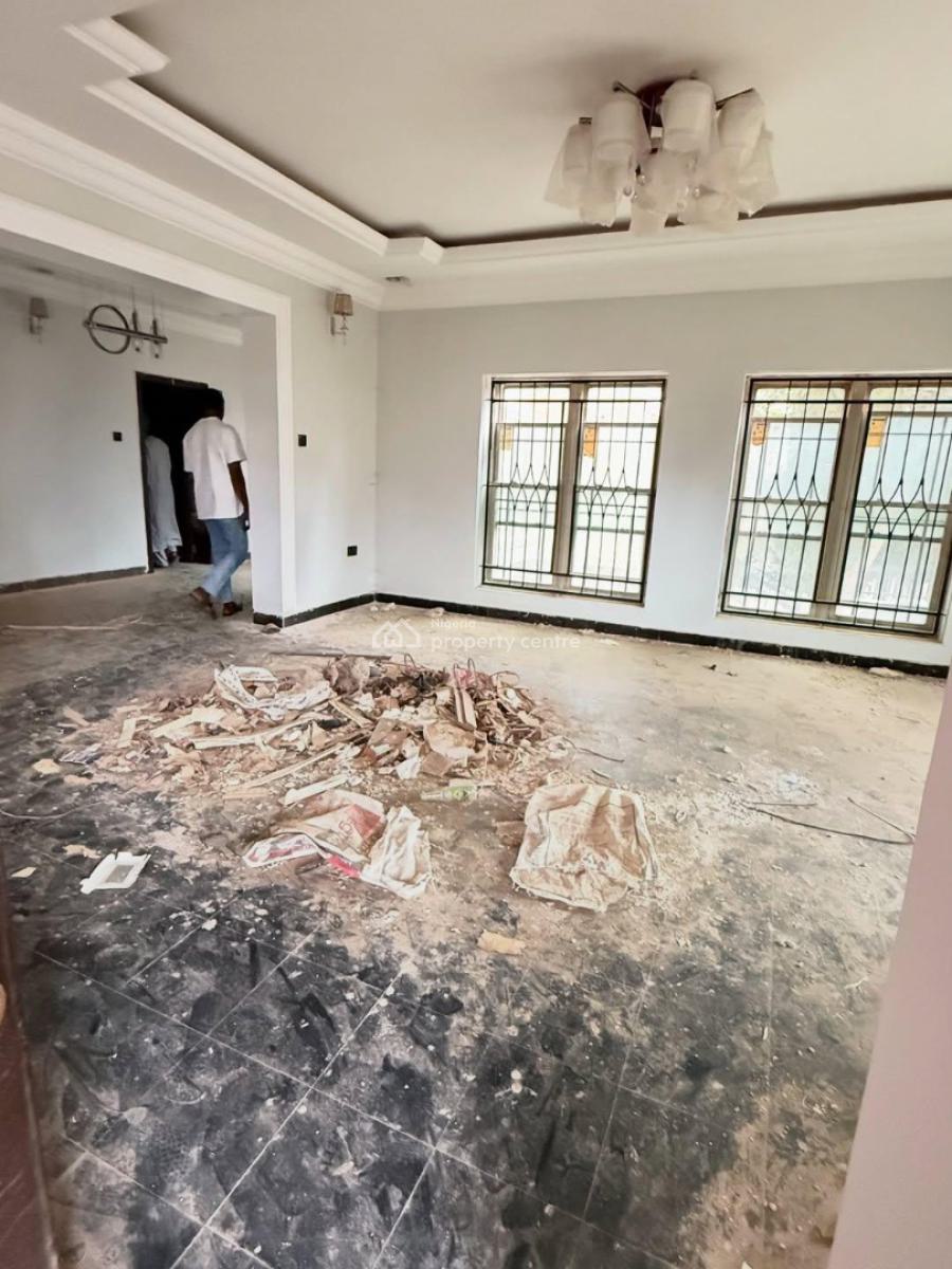 Spacious 4 Bedrooms Semi-detached Duplex with 1 Room Bq, Wuye, Abuja, Semi-detached Duplex for Rent
