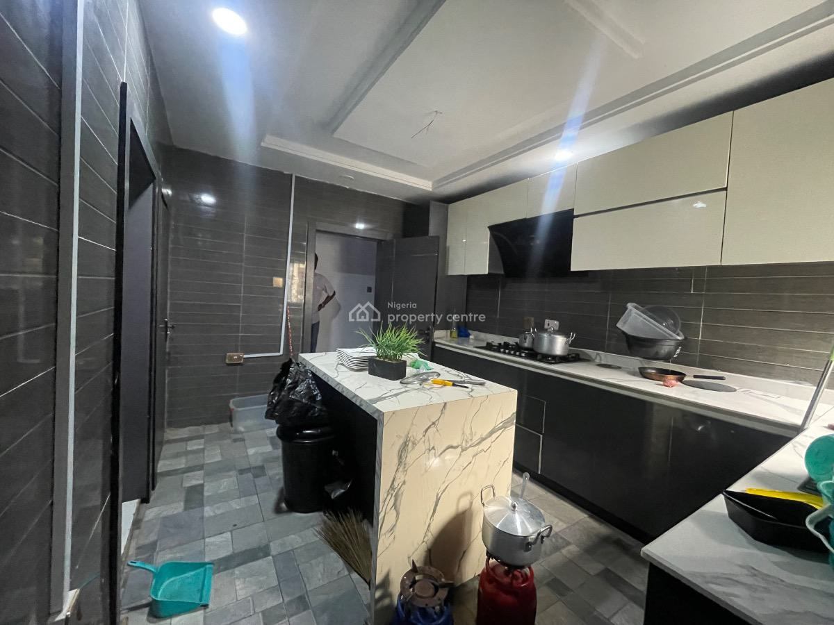 Luxury 3 Bedroom Detached Bungalow with 2 Numbers of a Room Self Con, Zone D, Kasumu Estate, Tipper Garage Off Akala Express, Oluyole, Oyo, Detached Bungalow for Sale