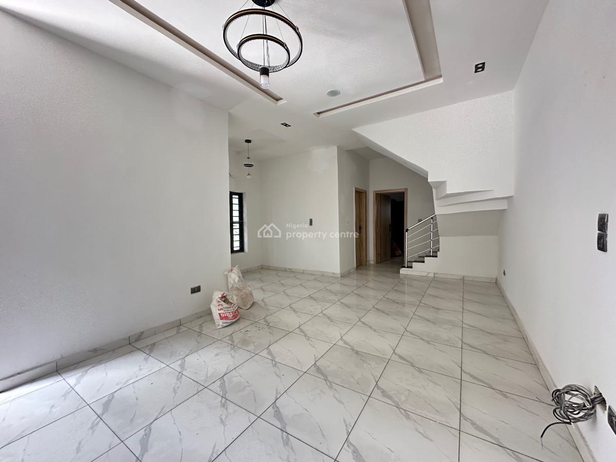Vibrant 4 Bedroom Semi-detached Duplex, Chevron Tollgate, Lekki, Lagos, Semi-detached Duplex for Sale