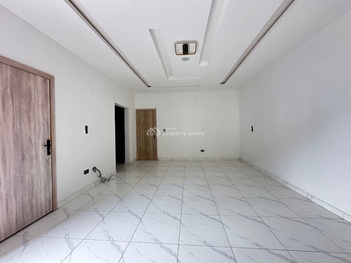 Vibrant 4 Bedroom Semi-detached Duplex, Chevron Tollgate, Lekki, Lagos, Semi-detached Duplex for Sale