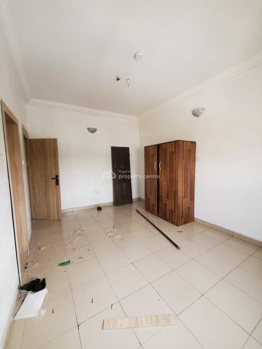 Spacious 3 Bedrooms Apartment, Ilaje, Ajah, Lagos, House for Rent