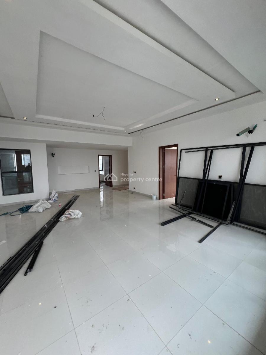 3 Bedroom Flat with a Room Bq in a Gated Estate, Lekki Phase 1, Lekki, Lagos, Flat / Apartment for Rent