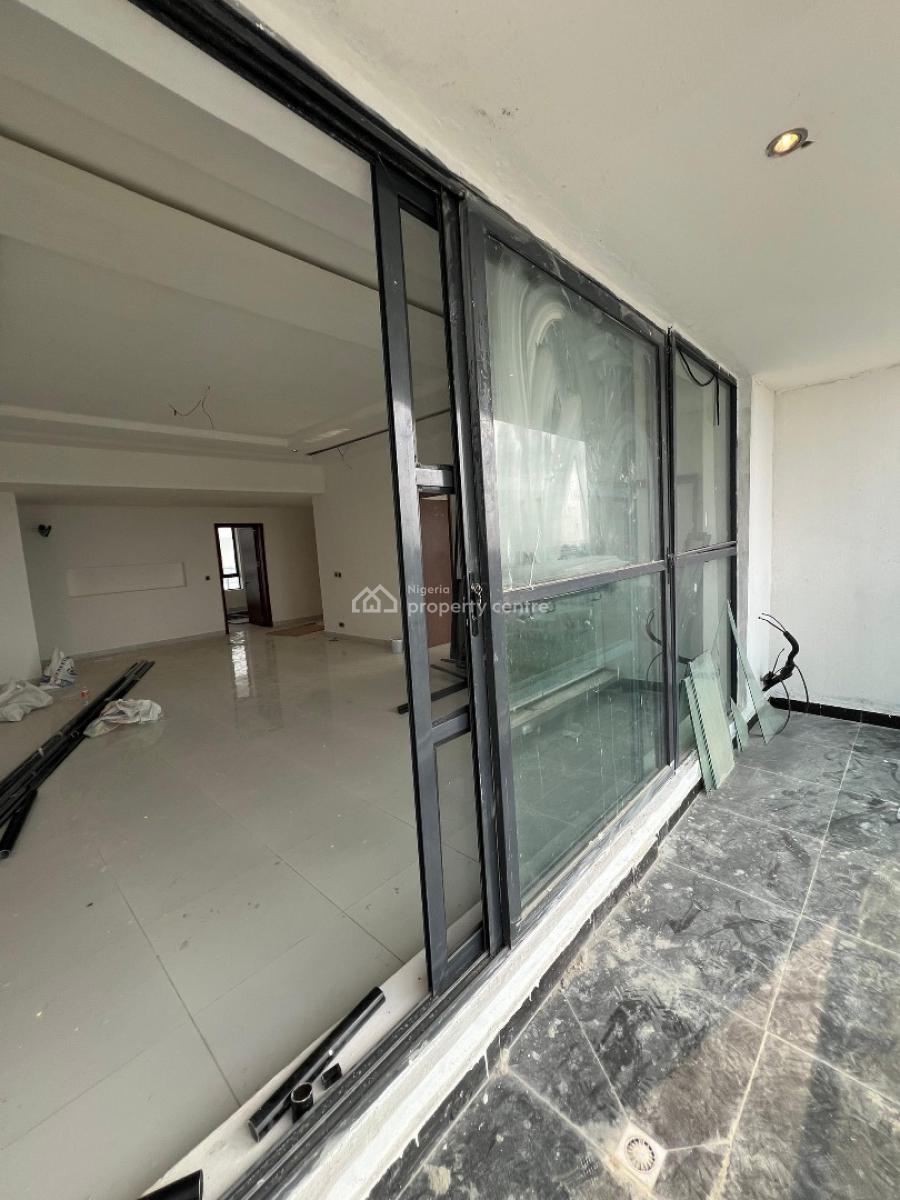 3 Bedroom Flat with a Room Bq in a Gated Estate, Lekki Phase 1, Lekki, Lagos, Flat / Apartment for Rent