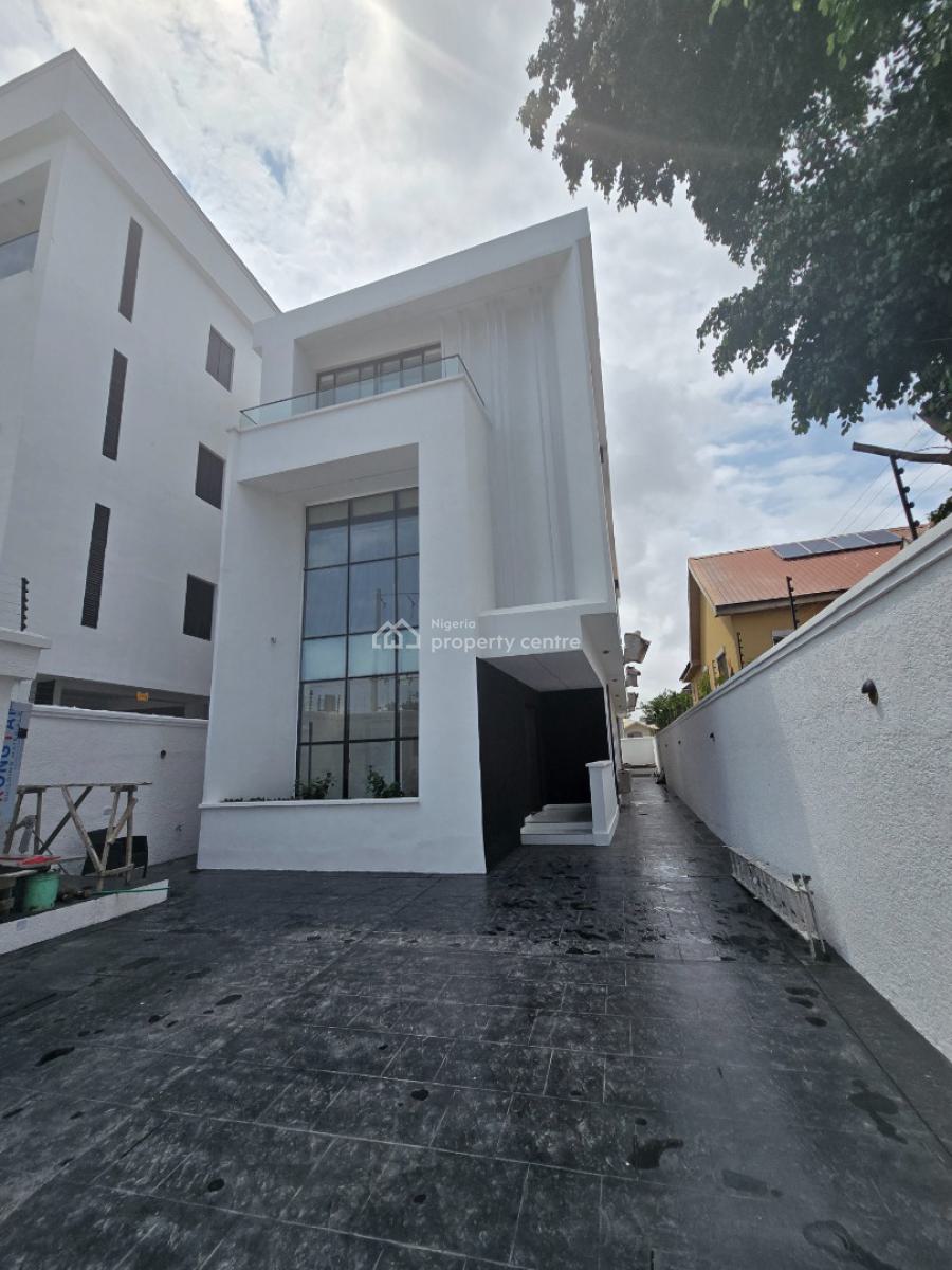 The Privacy of a Fully Detached Home., Lekki Phase 1, Lekki, Lagos, Detached Duplex for Sale