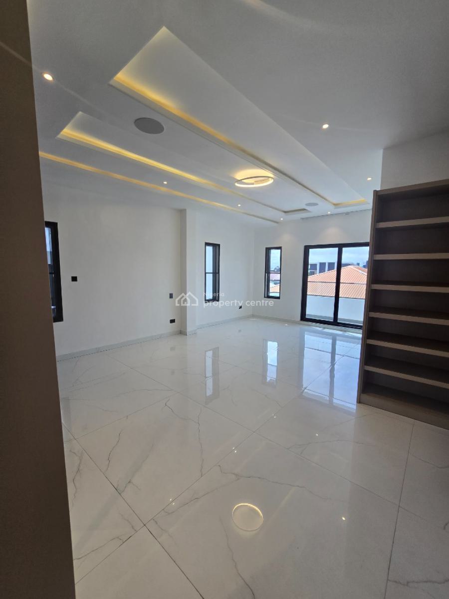 The Privacy of a Fully Detached Home., Lekki Phase 1, Lekki, Lagos, Detached Duplex for Sale