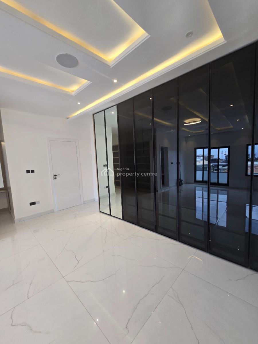 The Privacy of a Fully Detached Home., Lekki Phase 1, Lekki, Lagos, Detached Duplex for Sale
