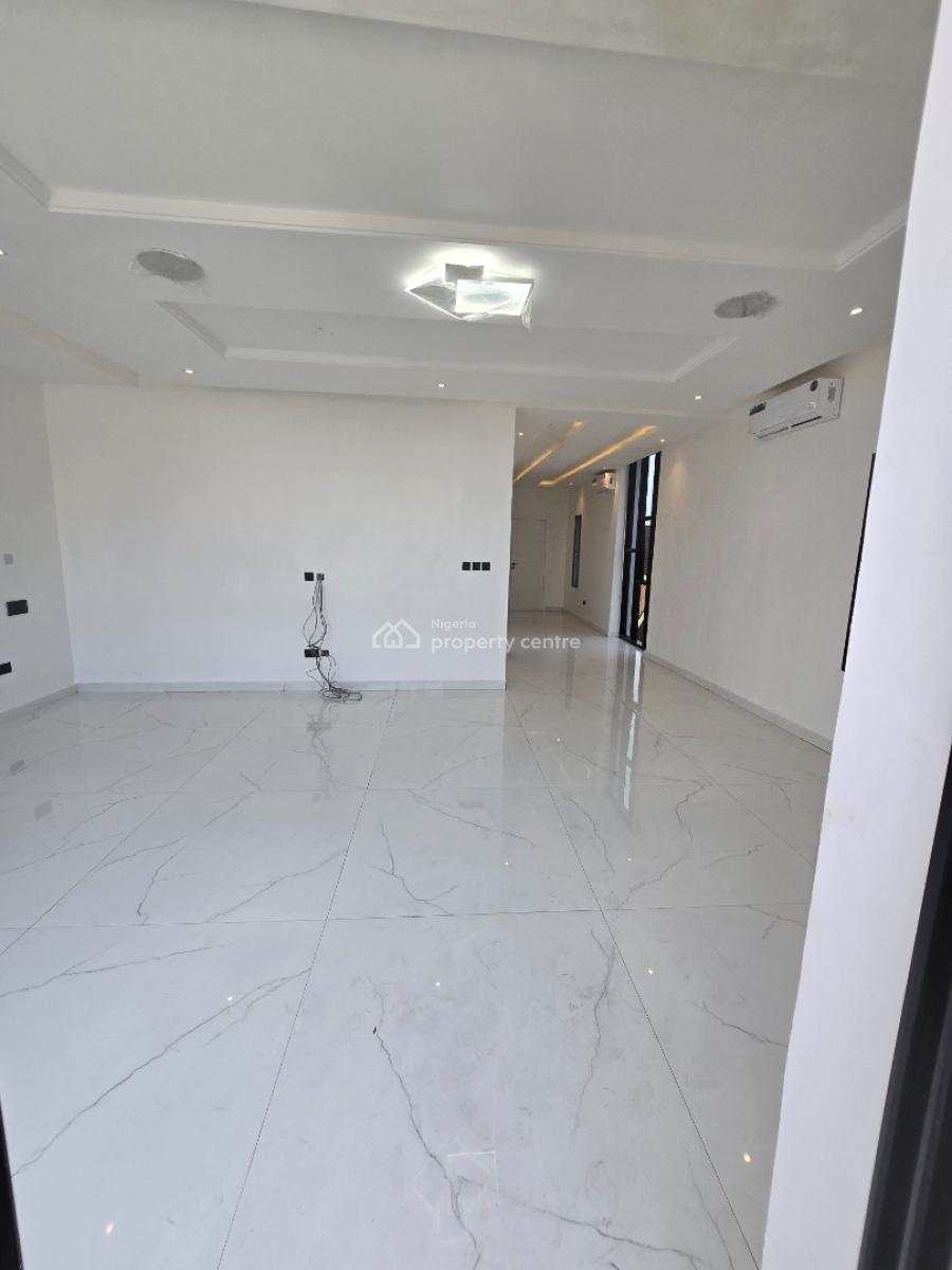 The Privacy of a Fully Detached Home., Lekki Phase 1, Lekki, Lagos, Detached Duplex for Sale