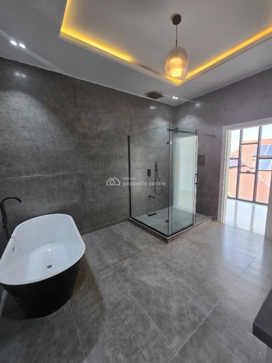 The Privacy of a Fully Detached Home., Lekki Phase 1, Lekki, Lagos, Detached Duplex for Sale