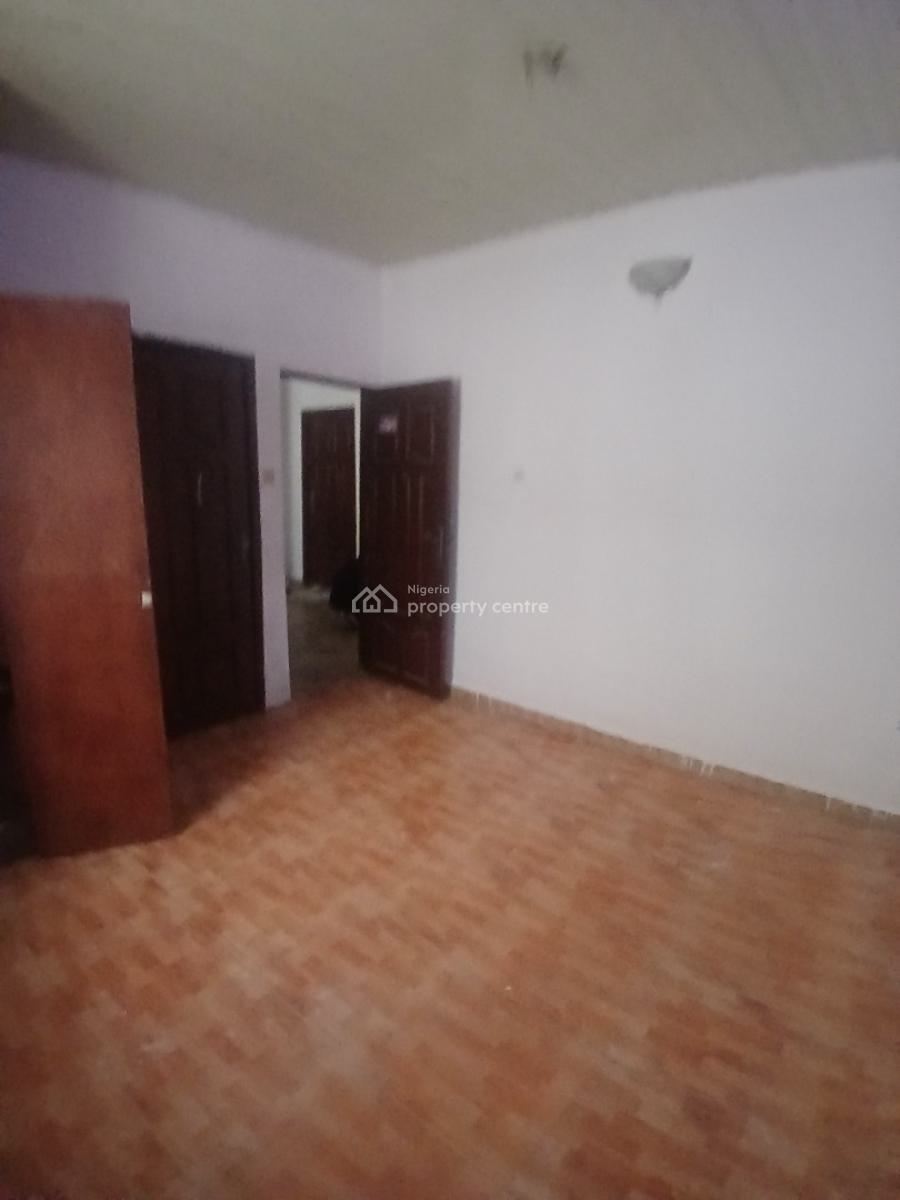 a Room in a Shared Apartment, Badore, Ajah, Lagos, Flat / Apartment for Rent