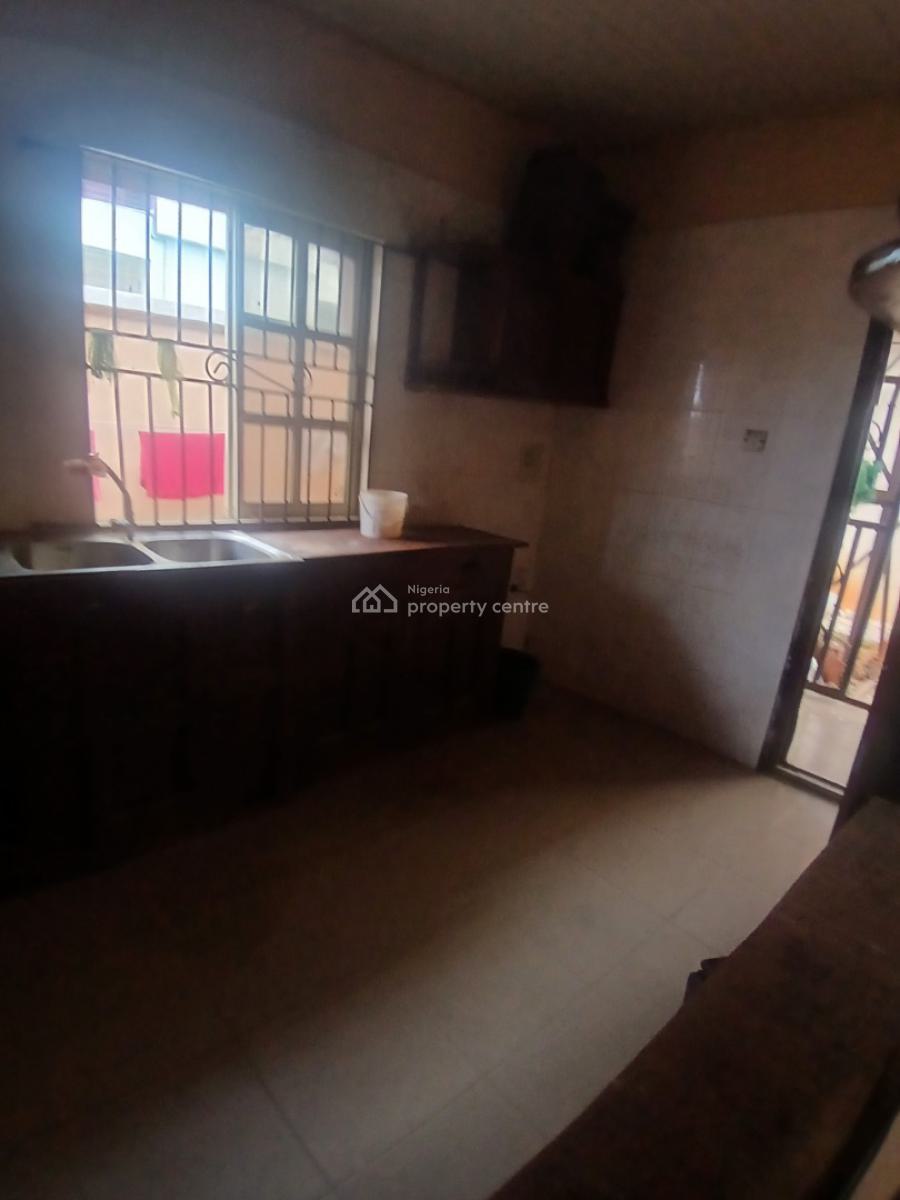 a Room in a Shared Apartment, Badore, Ajah, Lagos, Flat / Apartment for Rent