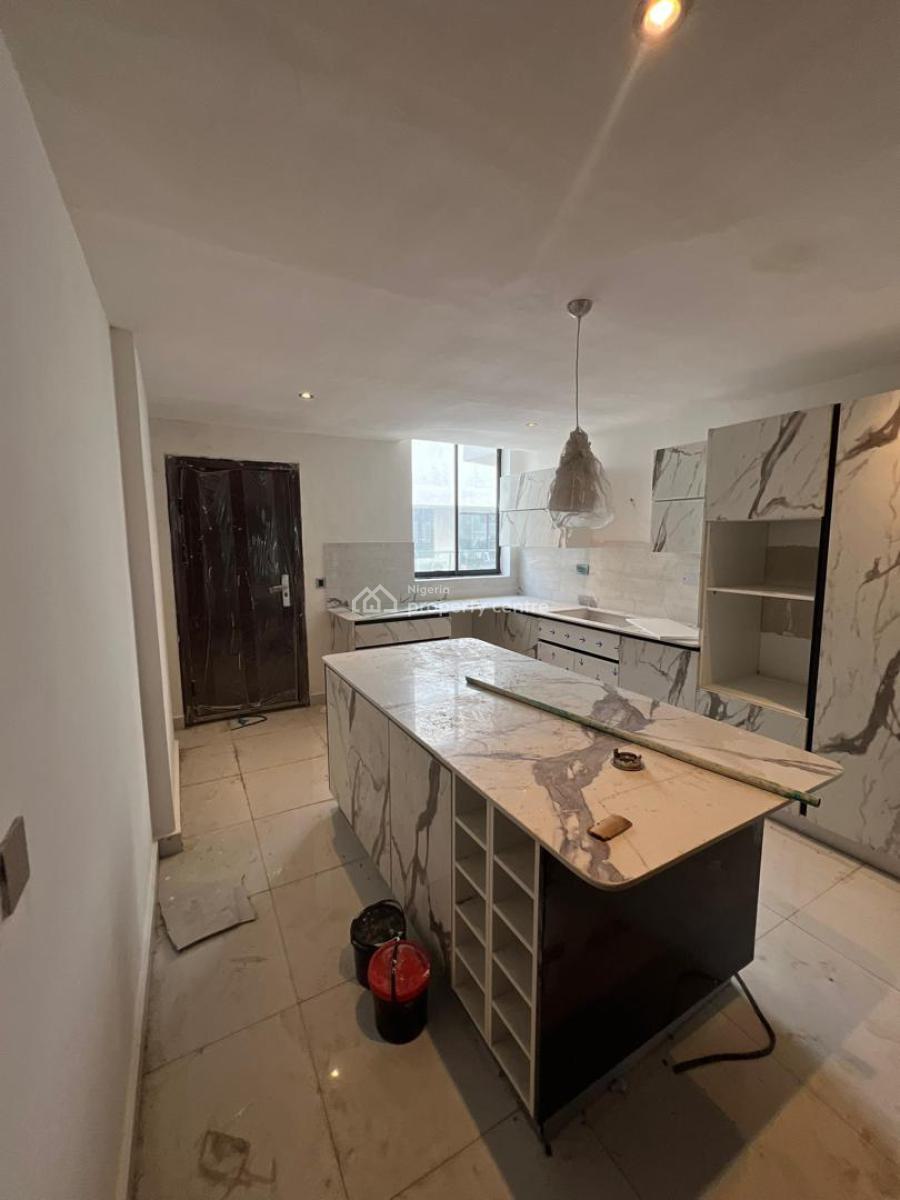 3 Bedroom Flat with Bq, Lekki Phase 1, Lekki, Lagos, Flat / Apartment for Rent
