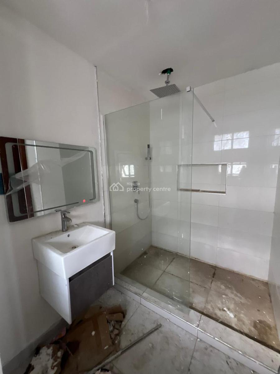 3 Bedroom Flat with Bq, Lekki Phase 1, Lekki, Lagos, Flat / Apartment for Rent