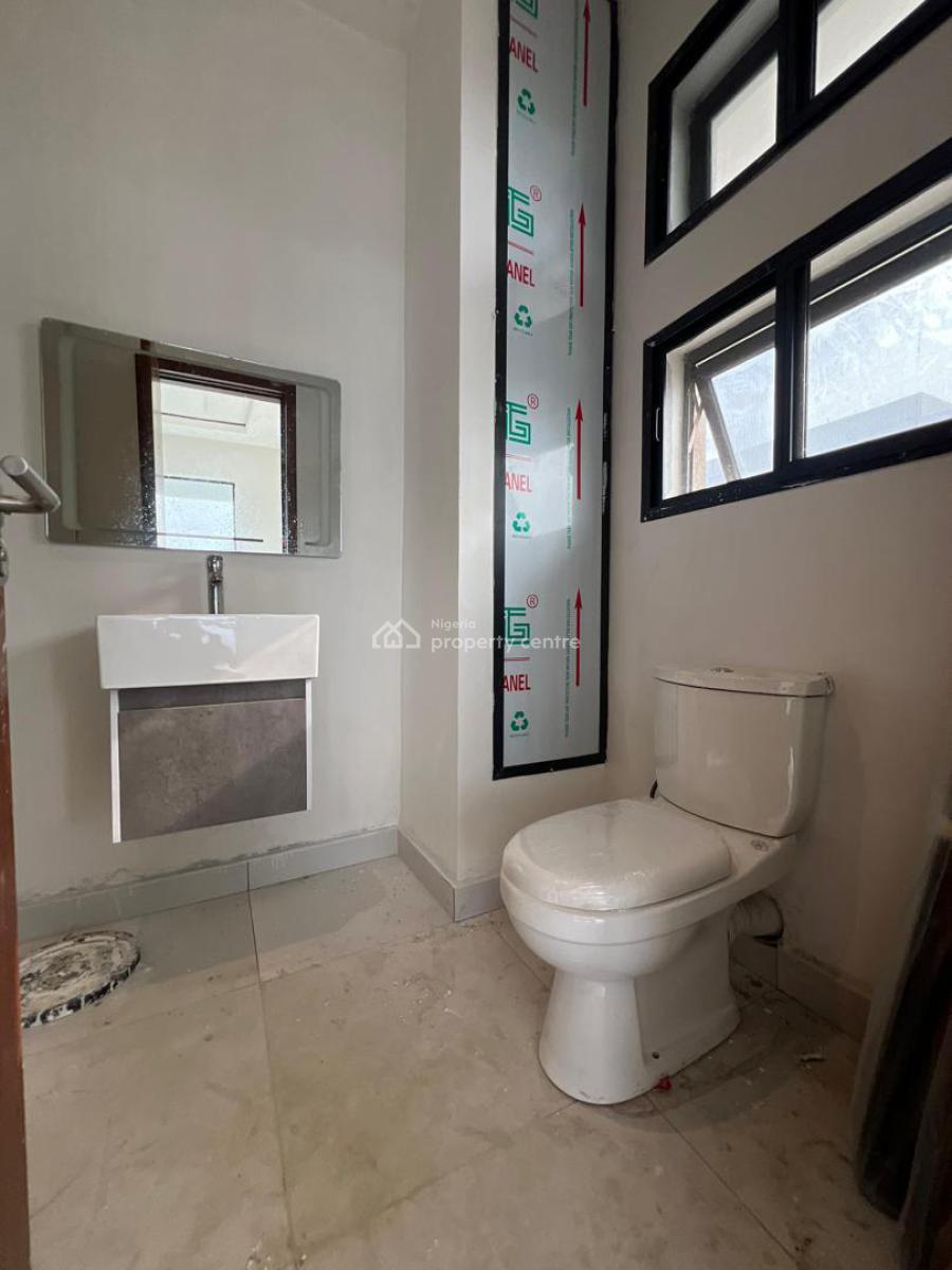 3 Bedroom Flat with Bq, Lekki Phase 1, Lekki, Lagos, Flat / Apartment for Rent