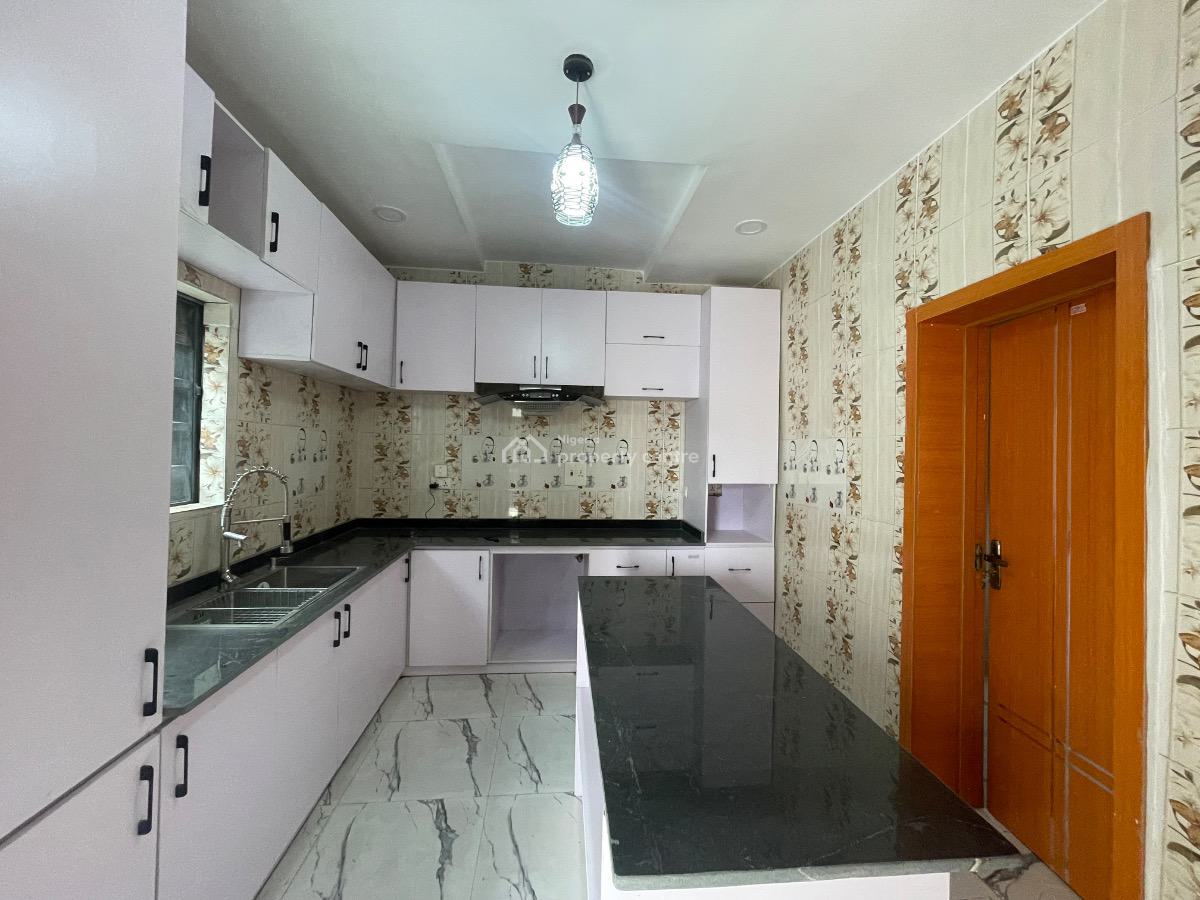 Luxury and Excellent Finishing 4 Bedroom Detached Duplex with Bq., Akuru, Hassan Block, Oluyole Estate Extension, Ibadan., Oluyole, Oyo, House for Sale