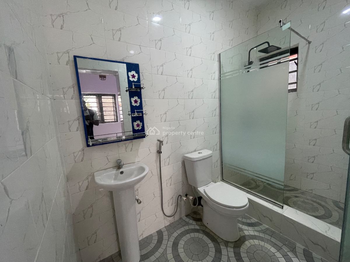 Luxury and Excellent Finishing 4 Bedroom Detached Duplex with Bq., Akuru, Hassan Block, Oluyole Estate Extension, Ibadan., Oluyole, Oyo, House for Sale