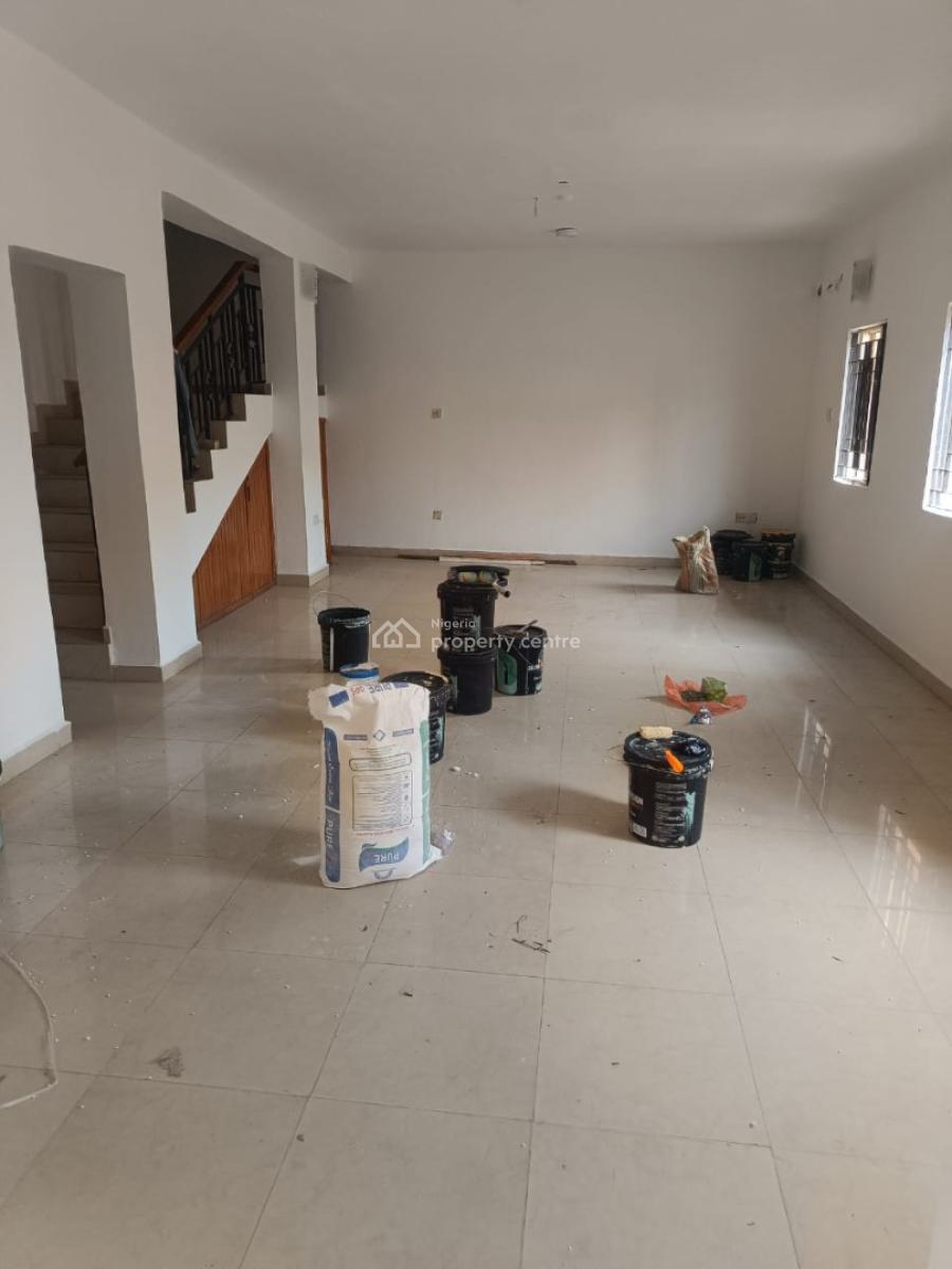 Spacious 3 Bedrooms Semi Detached Duplex, Lekki Phase 1, Lekki, Lagos, Semi-detached Duplex for Rent