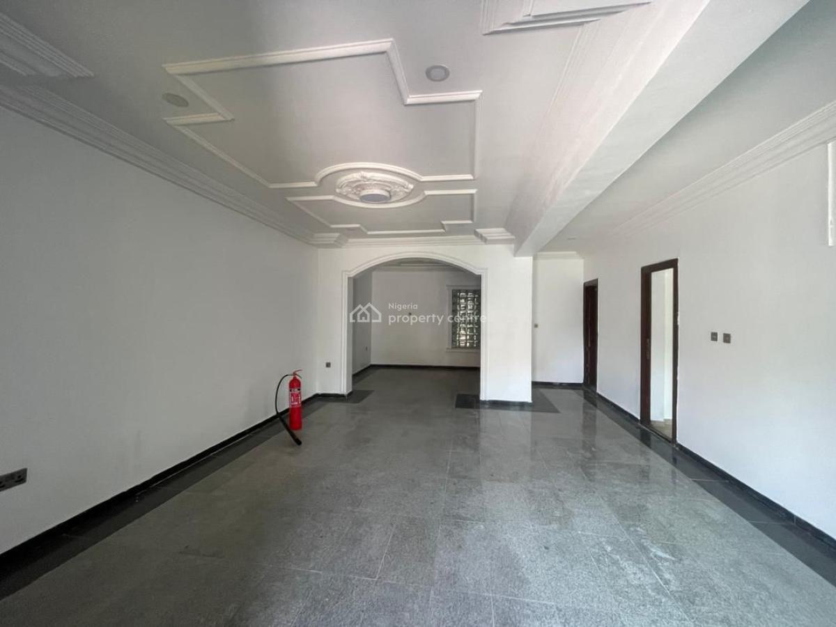 Lovely 3 Bedroom Apartment + Bq in a Serene Location, Lekki Phase 1, Lekki, Lagos, Flat / Apartment for Rent