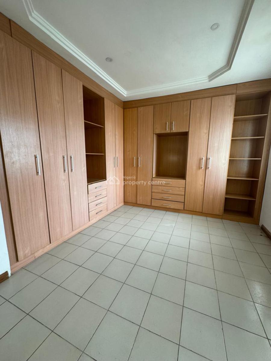 4 Bedroom Semi Detached House with 2rooms Bq with Common Swimming Pool, Banana Island, Ikoyi, Lagos, Semi-detached Duplex for Sale