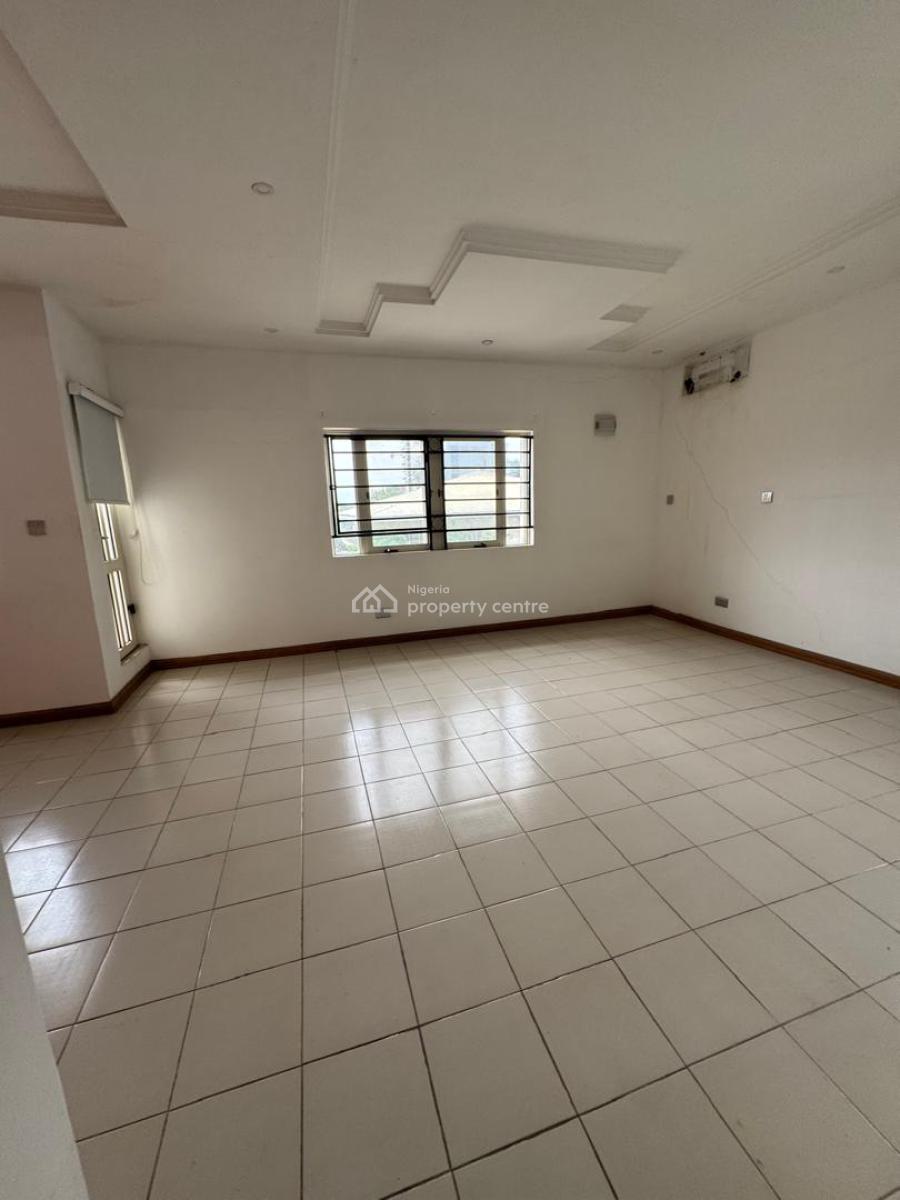 4 Bedroom Semi Detached House with 2rooms Bq with Common Swimming Pool, Banana Island, Ikoyi, Lagos, Semi-detached Duplex for Sale