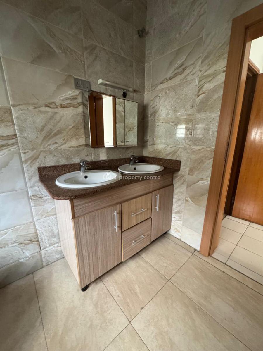 4 Bedroom Semi Detached House with 2rooms Bq with Common Swimming Pool, Banana Island, Ikoyi, Lagos, Semi-detached Duplex for Sale
