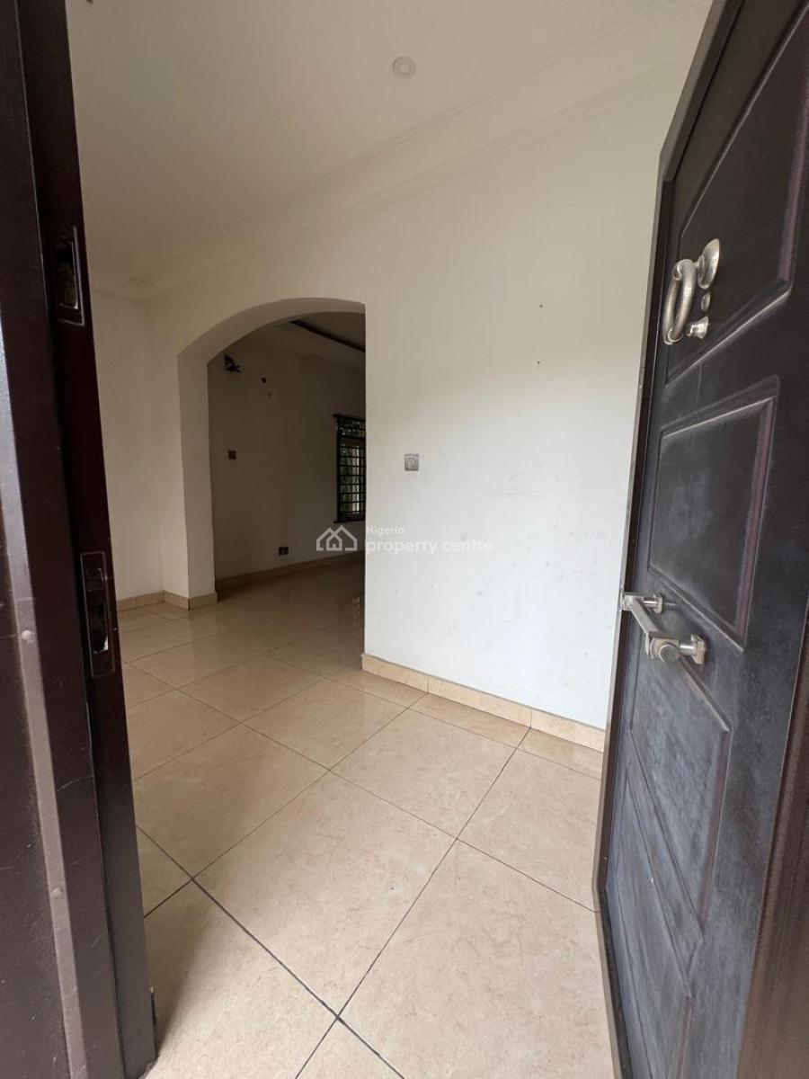 4 Bedroom Semi Detached House with 2rooms Bq with Common Swimming Pool, Banana Island, Ikoyi, Lagos, Semi-detached Duplex for Sale