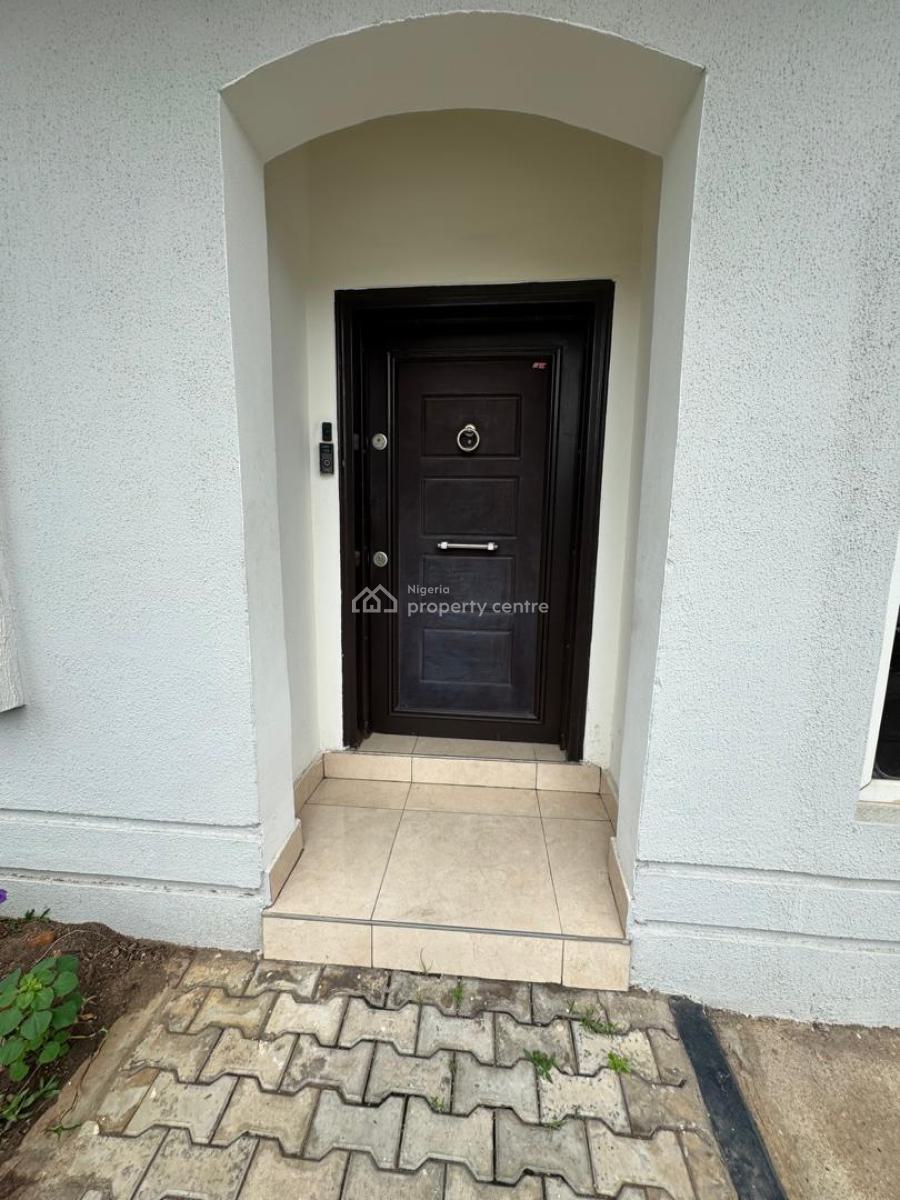 4 Bedroom Semi Detached House with 2rooms Bq with Common Swimming Pool, Banana Island, Ikoyi, Lagos, Semi-detached Duplex for Sale