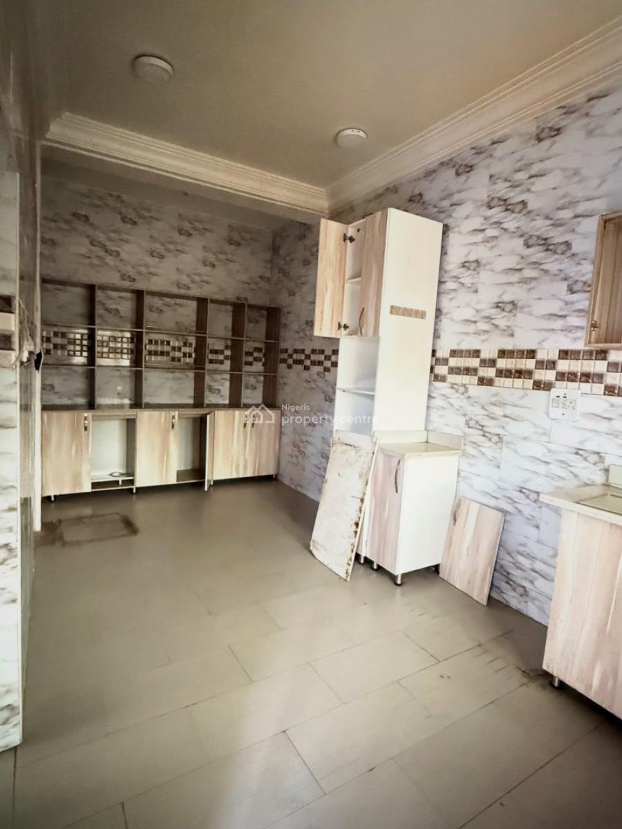 Massive 6-bedroom Terrace Duplex with 1-room Boys Quarters, Katampe Extension, Katampe, Abuja, Terraced Duplex for Rent