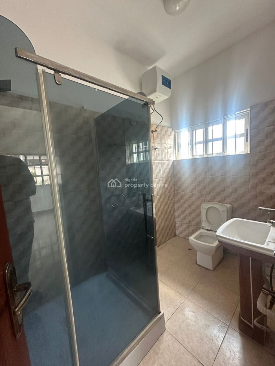 Well Maintained  & Fully Serviced 2 Bedroom Flat, Ikoyi, Lagos, Flat / Apartment for Rent