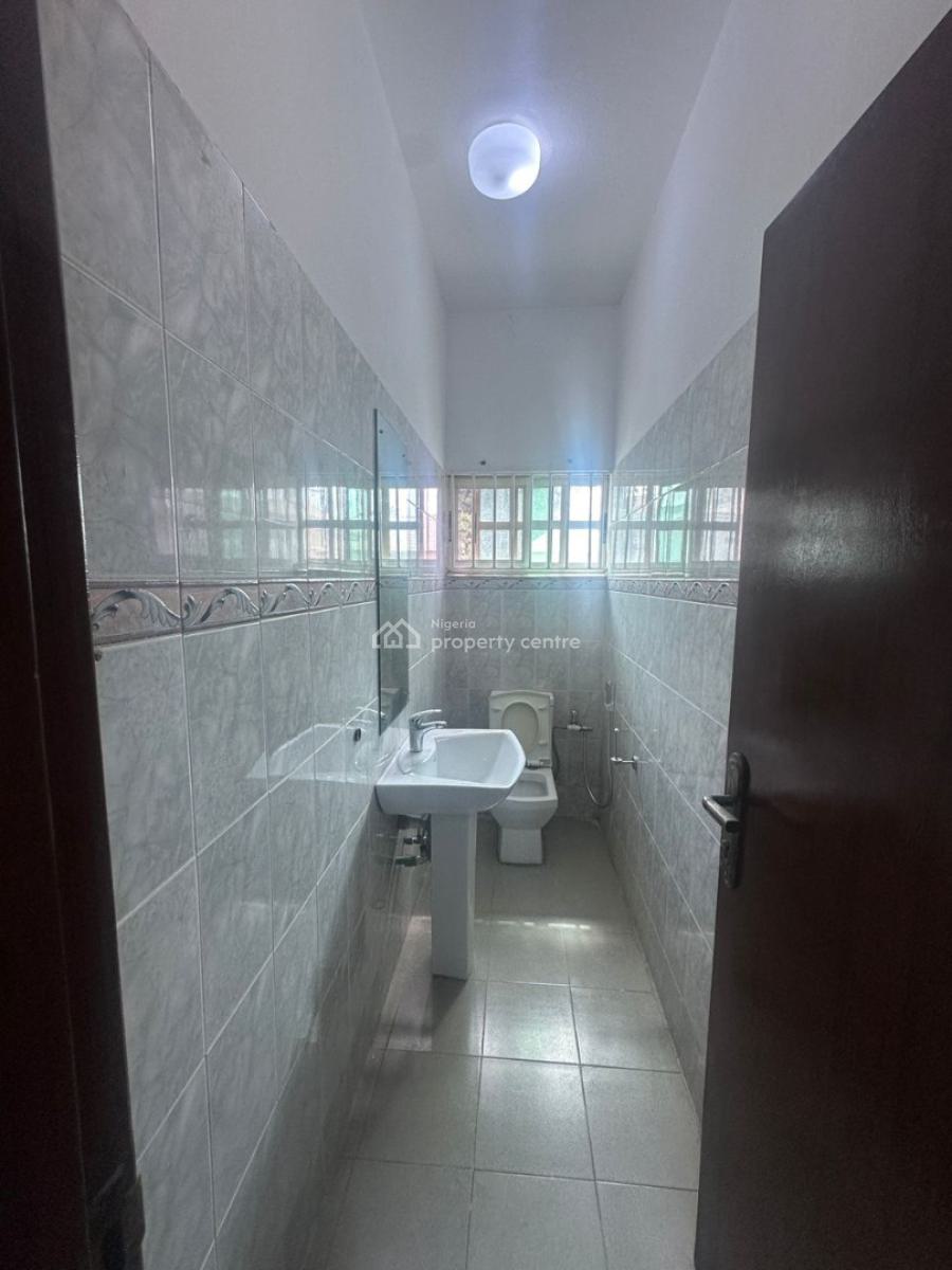 Well Maintained  & Fully Serviced 2 Bedroom Flat, Ikoyi, Lagos, Flat / Apartment for Rent