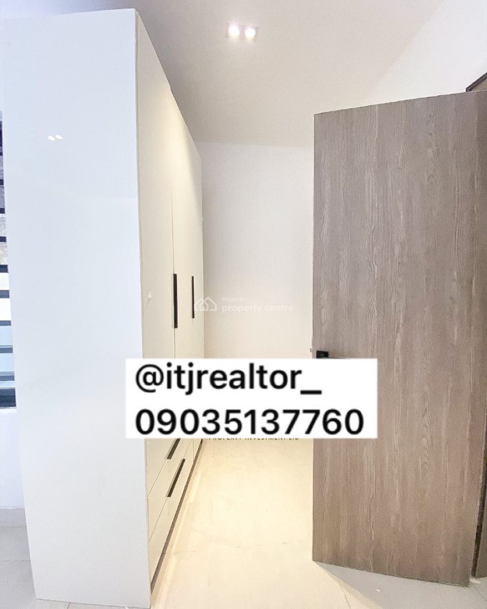 Lovely 2 Bedroom Apartment with Swimming Pool, Agungi, Lekki, Lagos, Block of Flats for Sale