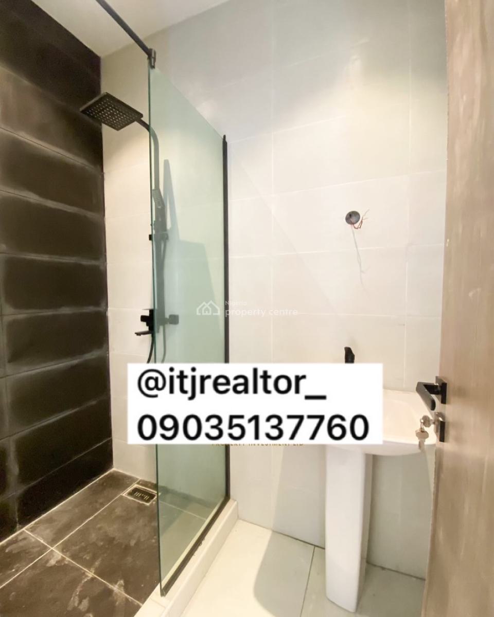 Lovely 2 Bedroom Apartment with Swimming Pool, Agungi, Lekki, Lagos, Block of Flats for Sale