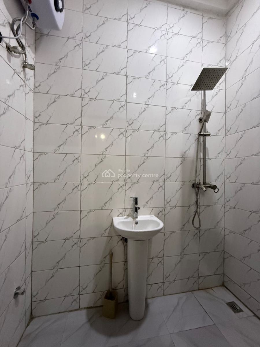 3 Bedroom Apartment, Gilmore, Jahi, Abuja, Flat / Apartment for Rent