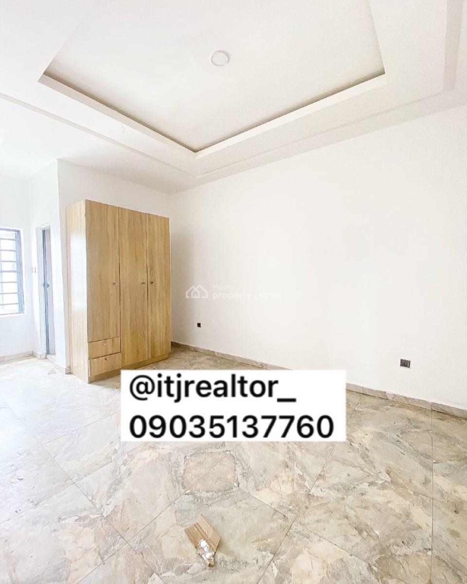 Stunning 2 Bedroom Apartment with Bq, Ikate, Lekki, Lagos, Block of Flats for Sale