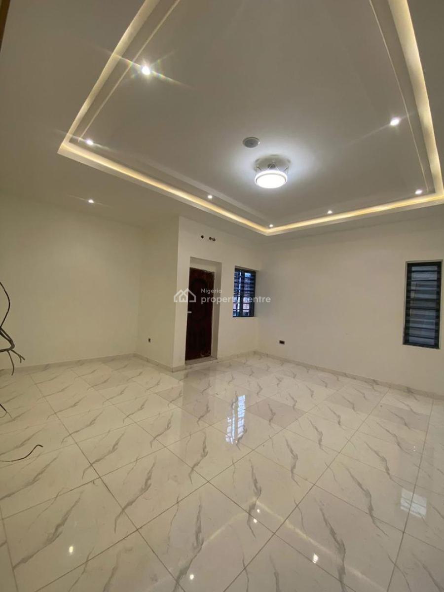 Contemporary 4 Bedroom Semi-detached Duplex with Bq, Chevron, Lekki, Lagos, Semi-detached Duplex for Sale