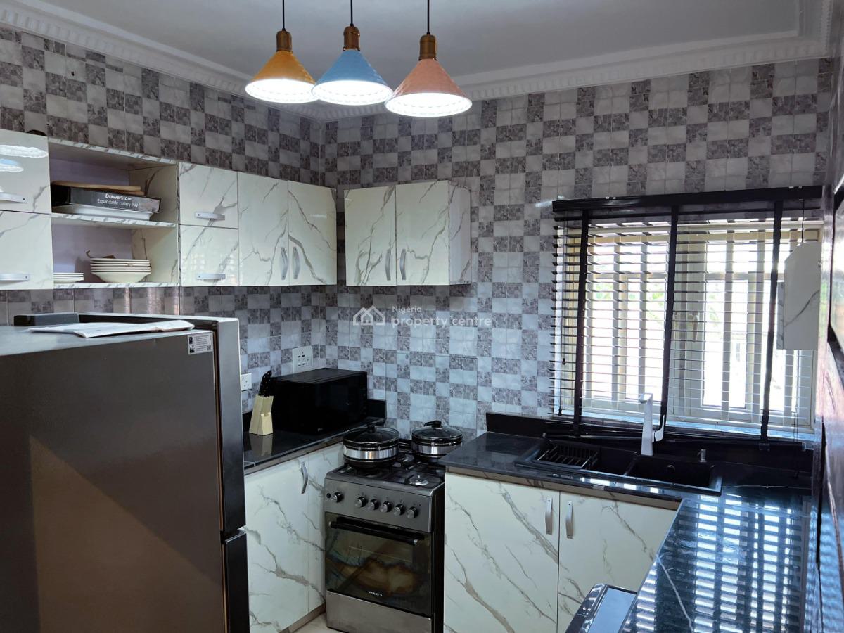 Luxury 2 Bedroom Upstairs Short-term, Peaceland Estate, Sangotedo, Ajah, Lagos, Flat / Apartment Short Let