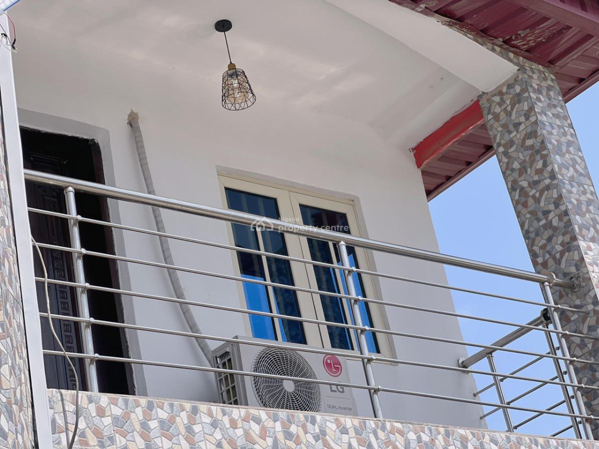 Luxury 2 Bedroom Upstairs Short-term, Peaceland Estate, Sangotedo, Ajah, Lagos, Flat / Apartment Short Let