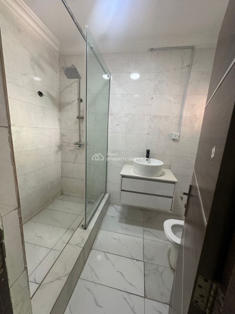 Well Maintained  & Fully Serviced 4 Bedroom Flat Penthouse, Ikoyi, Lagos, Flat / Apartment for Rent