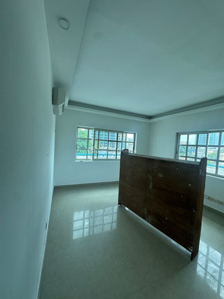 Well Maintained  & Fully Serviced 4 Bedroom Flat Penthouse, Ikoyi, Lagos, Flat / Apartment for Rent