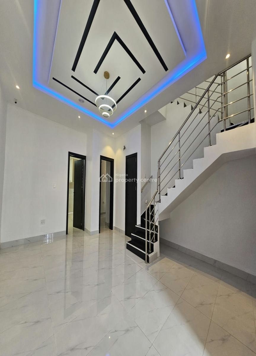 Luxury 4 Bedroom Semi-detached Duplex with Boys Quarter, Chevron Drive, Lekki, Lagos, Semi-detached Duplex for Sale