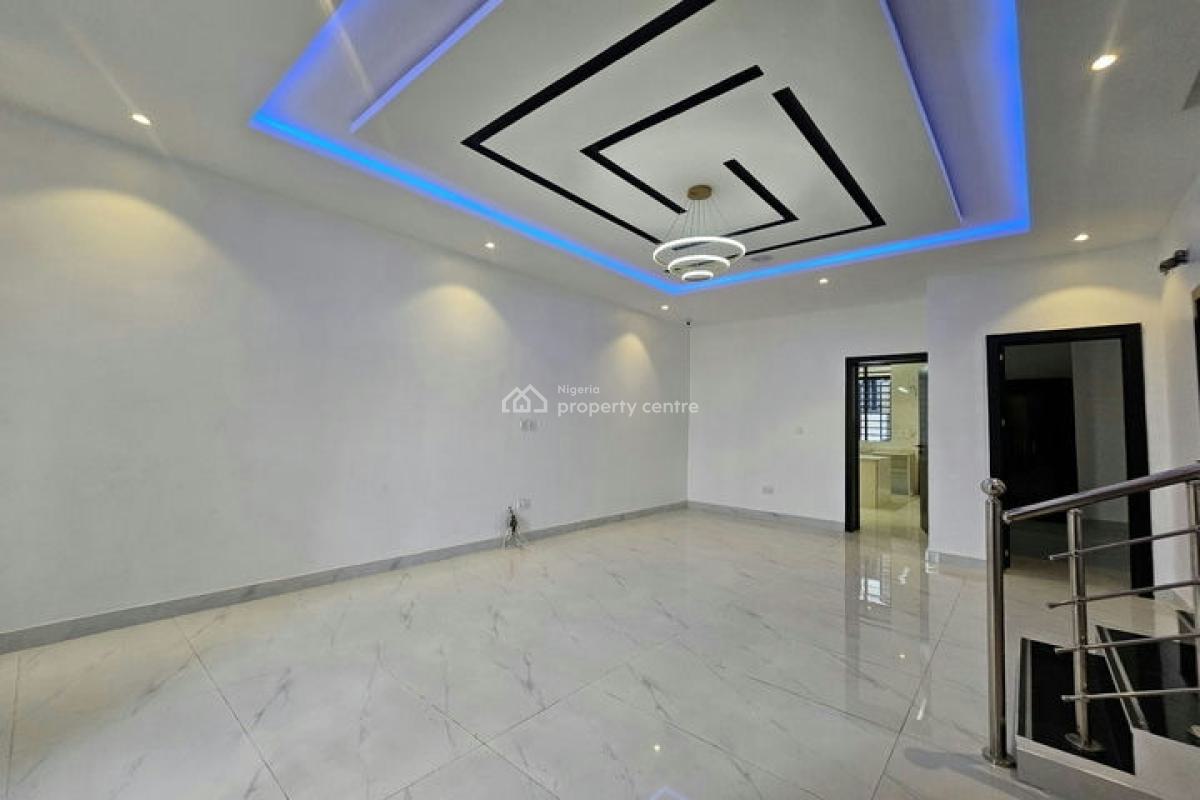 Luxury 4 Bedroom Semi-detached Duplex with Boys Quarter, Chevron Drive, Lekki, Lagos, Semi-detached Duplex for Sale