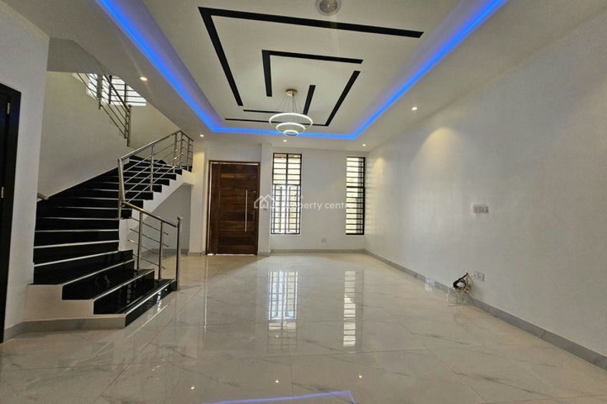 Luxury 4 Bedroom Semi-detached Duplex with Boys Quarter, Chevron Drive, Lekki, Lagos, Semi-detached Duplex for Sale