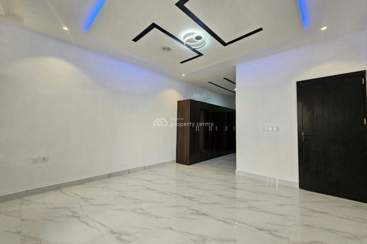 Luxury 4 Bedroom Semi-detached Duplex with Boys Quarter, Chevron Drive, Lekki, Lagos, Semi-detached Duplex for Sale