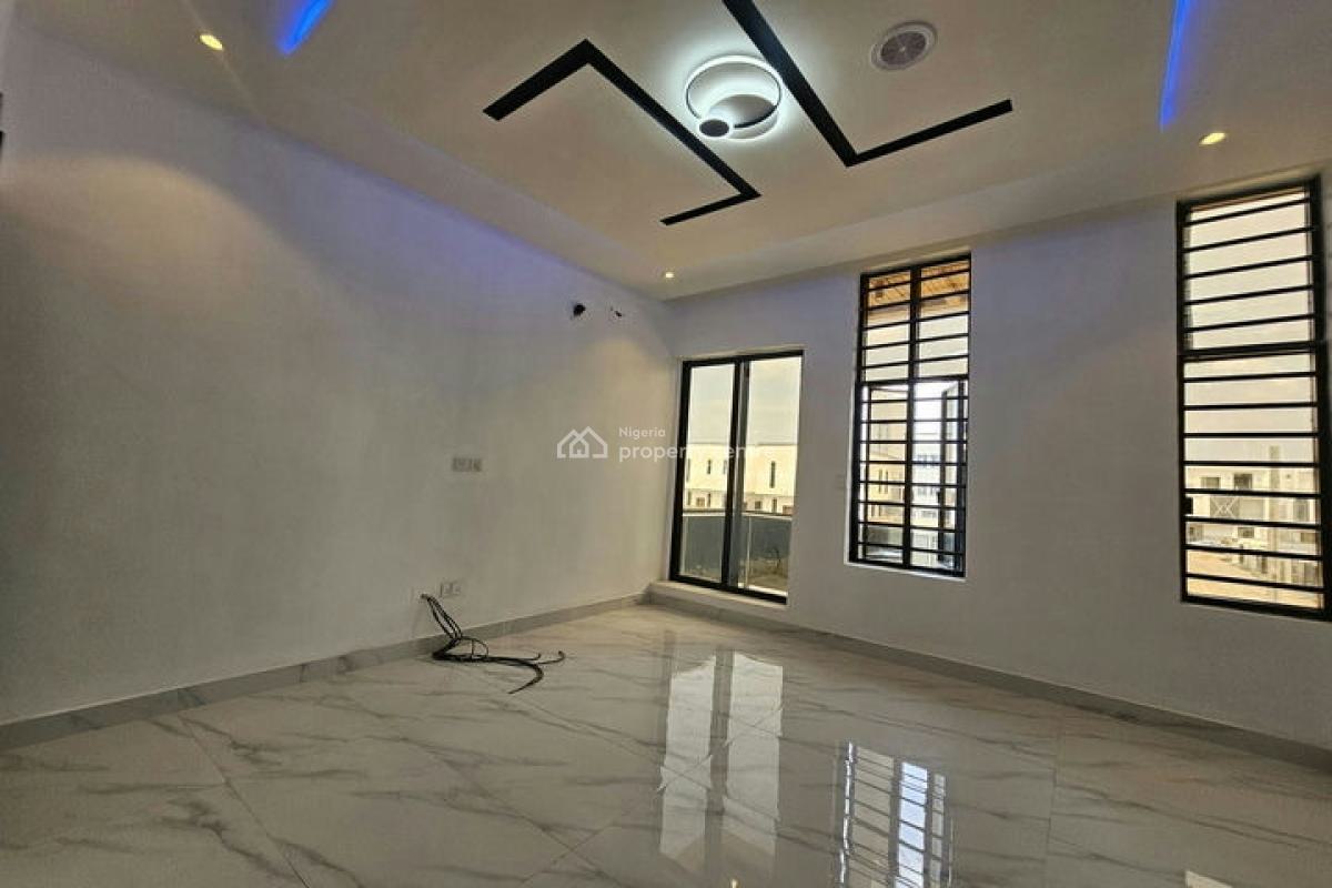 Luxury 4 Bedroom Semi-detached Duplex with Boys Quarter, Chevron Drive, Lekki, Lagos, Semi-detached Duplex for Sale