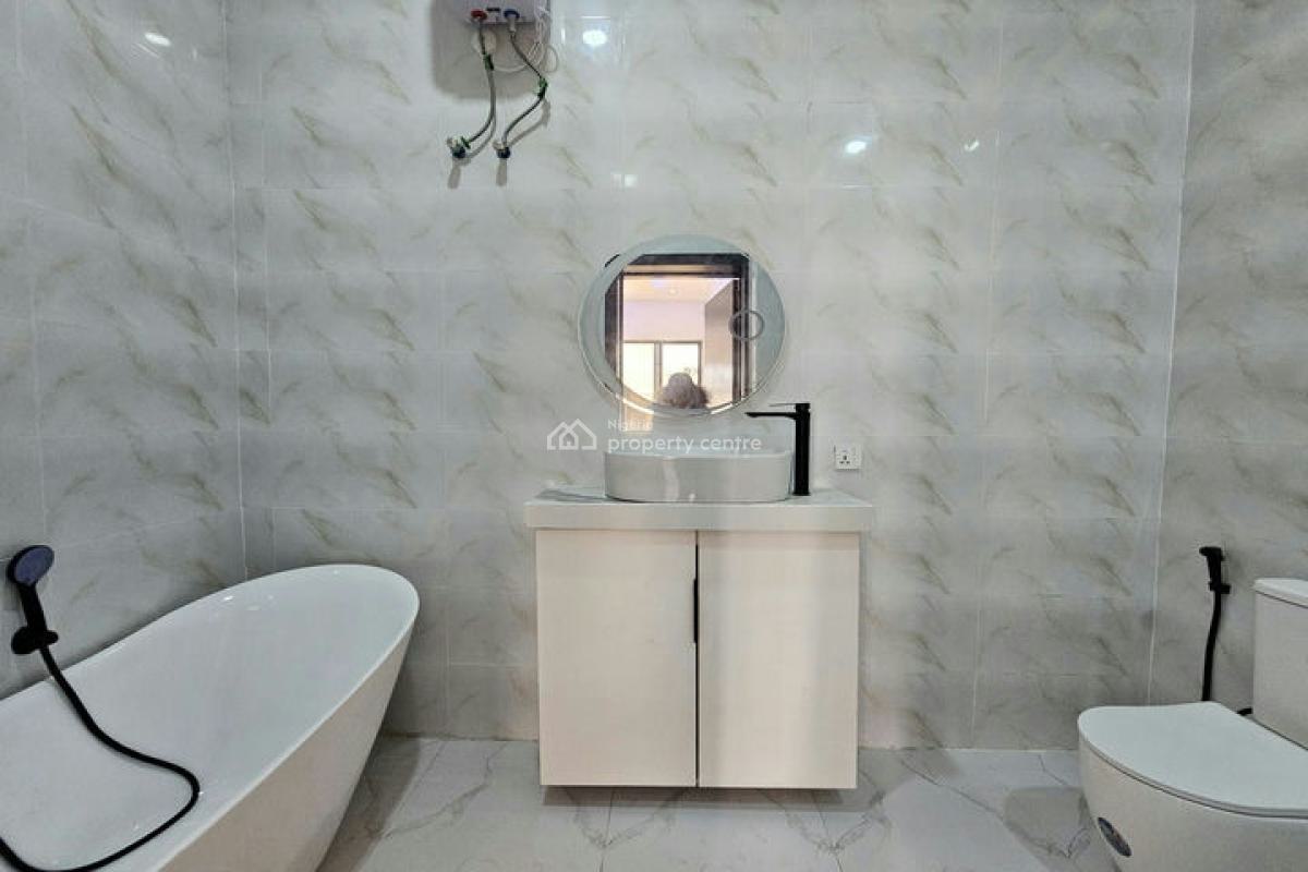 Luxury 4 Bedroom Semi-detached Duplex with Boys Quarter, Chevron Drive, Lekki, Lagos, Semi-detached Duplex for Sale