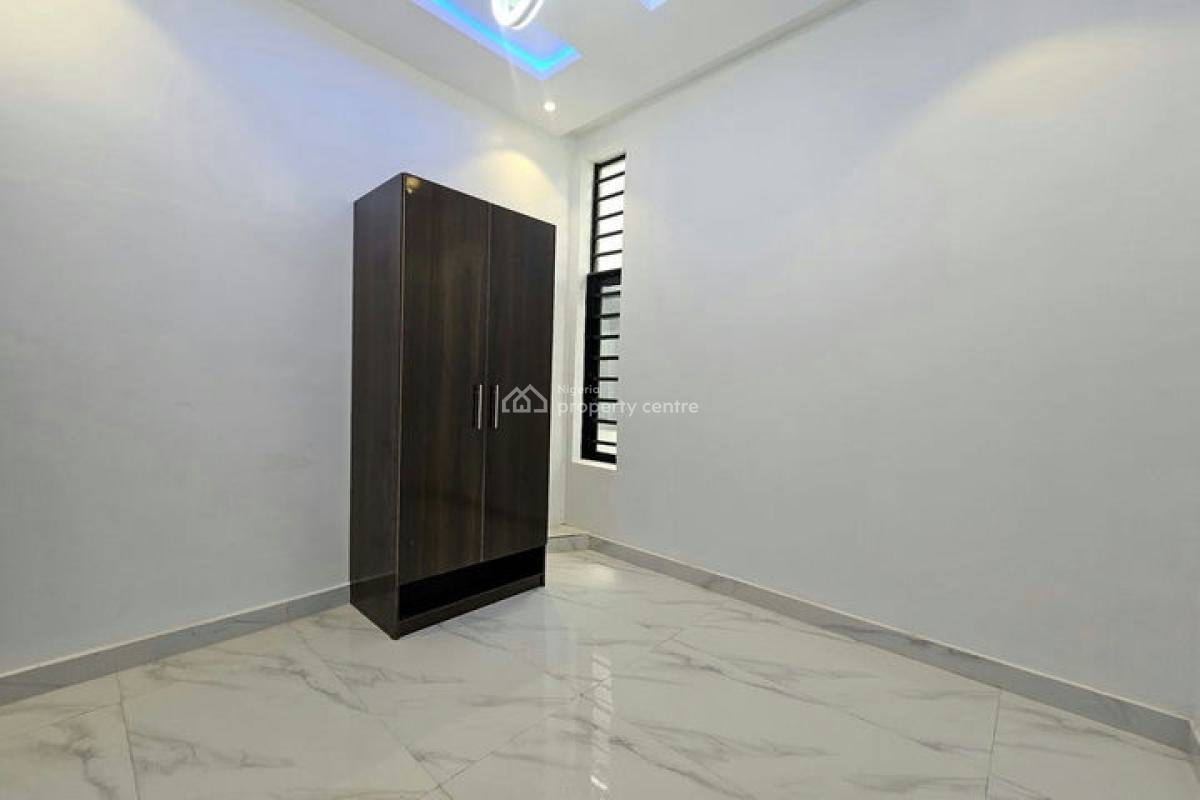 Luxury 4 Bedroom Semi-detached Duplex with Boys Quarter, Chevron Drive, Lekki, Lagos, Semi-detached Duplex for Sale