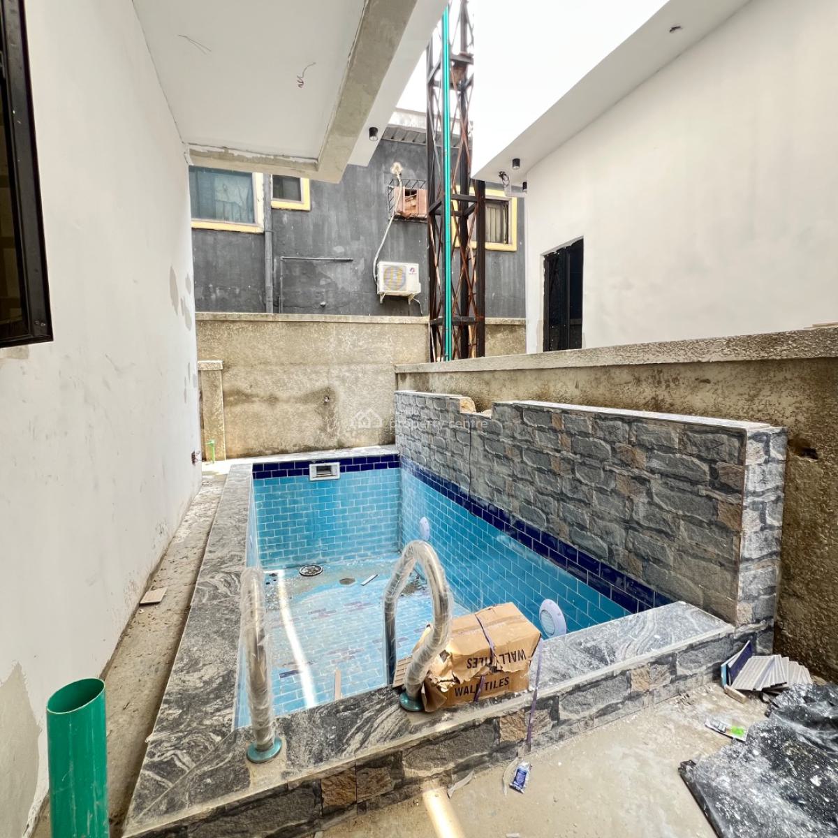 5 Bedroom & Bq, Ajah, Lagos, Semi-detached Duplex for Sale