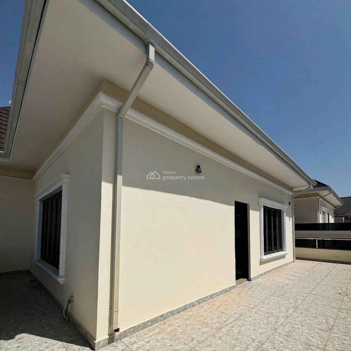 Brand New 7 Bedrooms Detached Duplex with a Pool, Elevator & 2 Rooms Bq, Guzape District, Abuja, Detached Duplex for Sale
