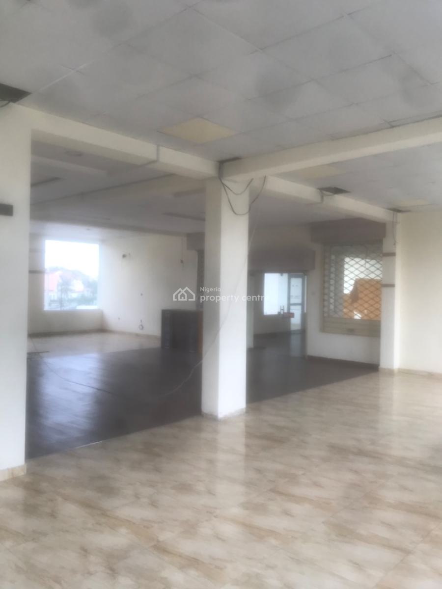 156sqm Shop/commercial Space Overlooking Two Roads, Lekki Phase 1, Lekki, Lagos, Commercial Property for Rent